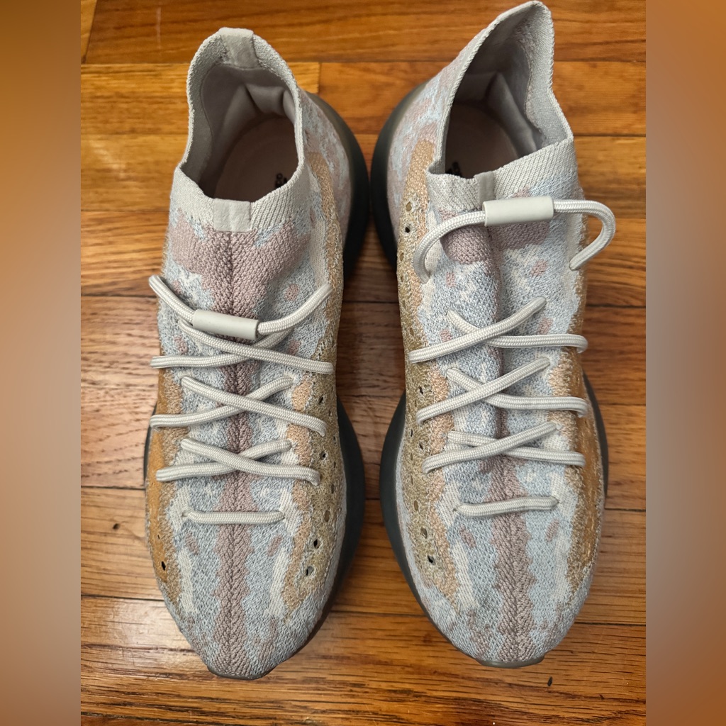 Adidas Yeezy Boost 380 “Mist Reflective”|Men’s Size 10 | Gently Used